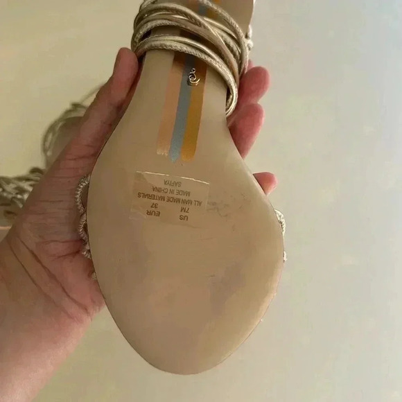 Sam Edelman - Picture 8 of 8